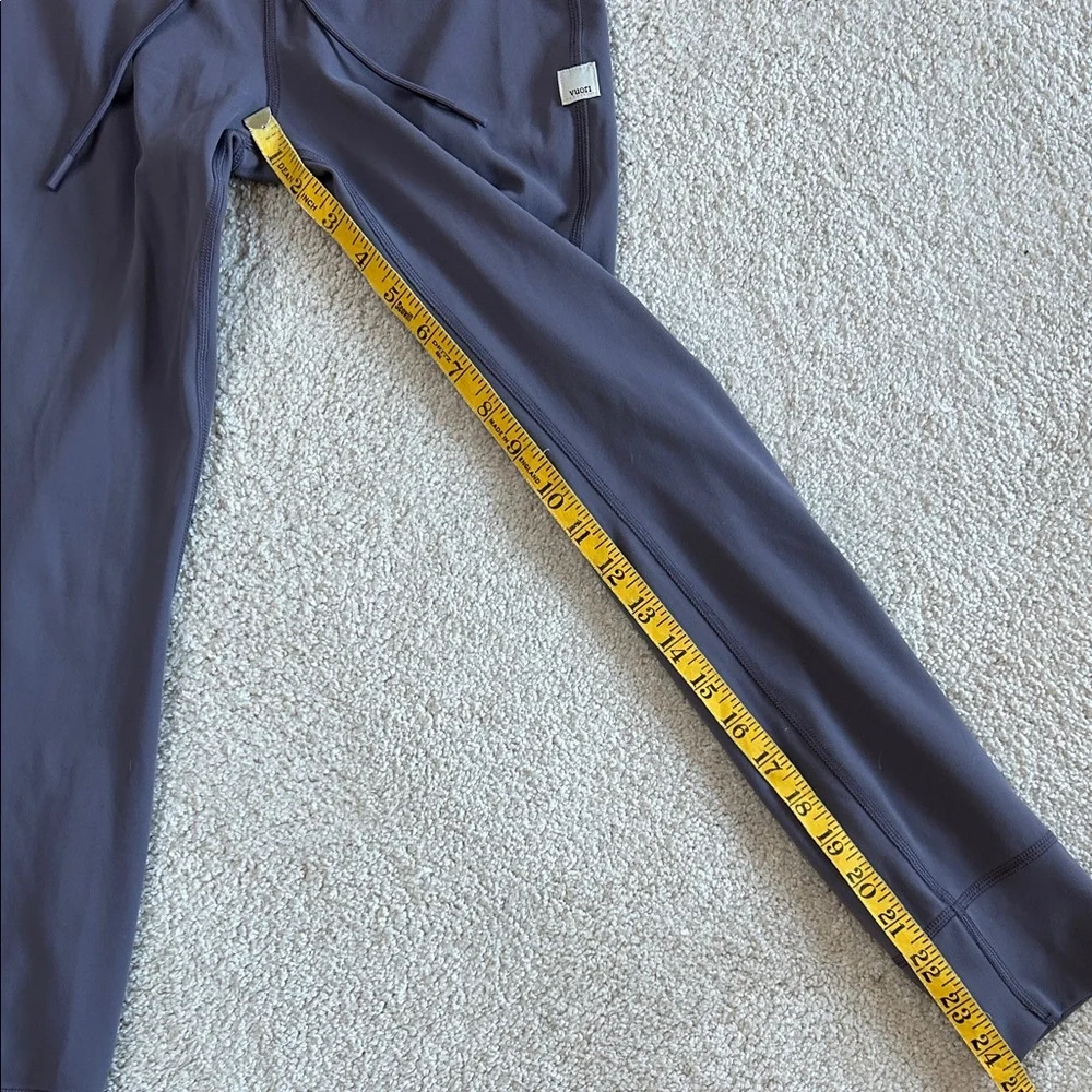 Vuori Daily Leggings - Picture 7 of 14